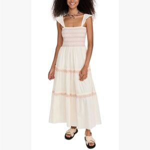 Madewell Lucie Smocked Tiered Midi Dress in Lighthouse size small